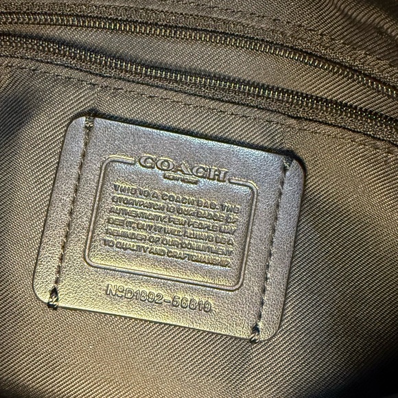 Coach Pebbled Black Leather Shoulder Bag - Picture 4 of 4